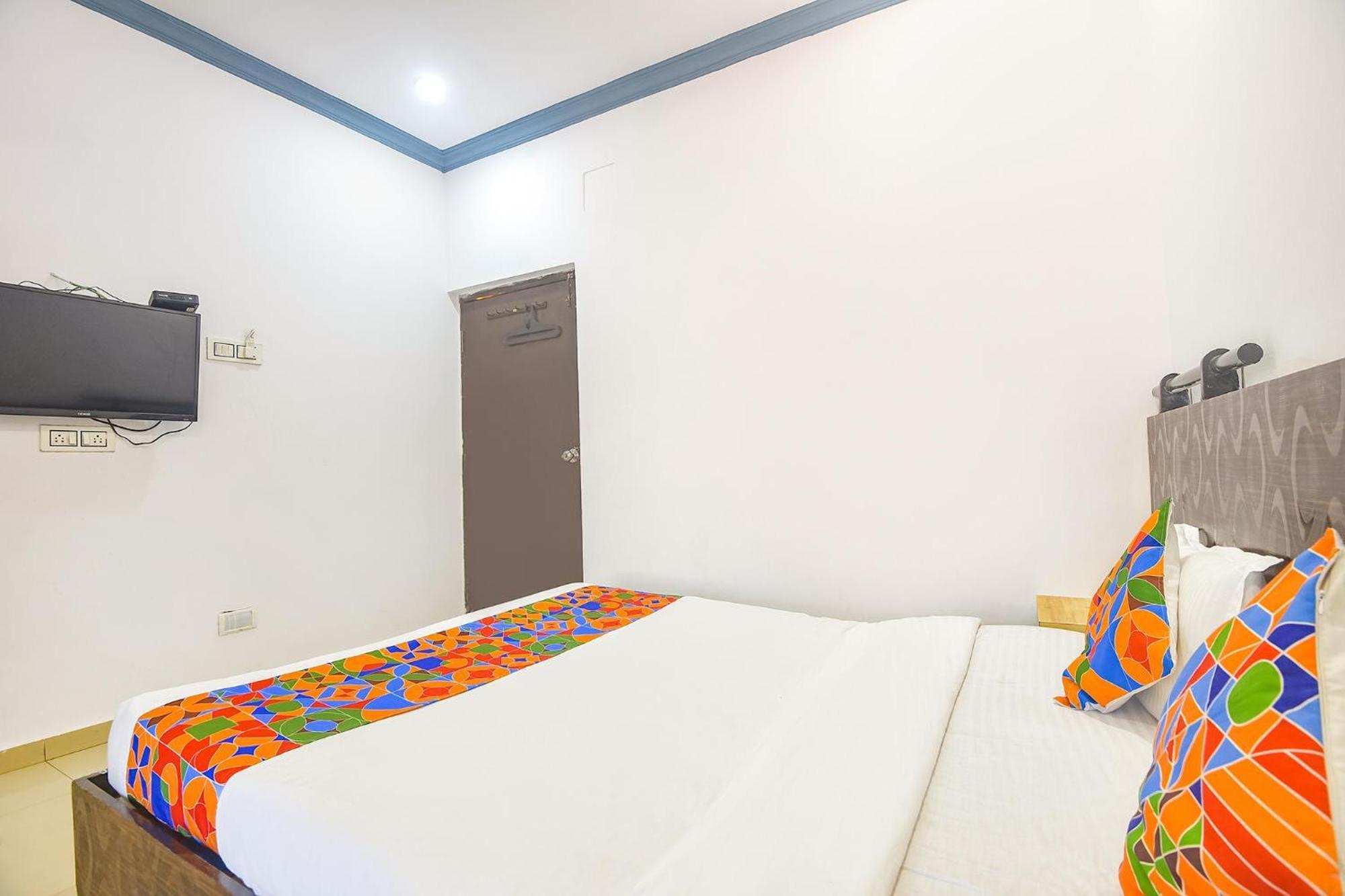 Fabexpress Neo Calangute Beach Resort Eksteriør billede