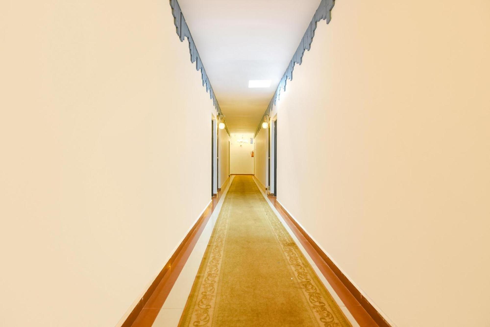 Fabexpress Neo Calangute Beach Resort Eksteriør billede