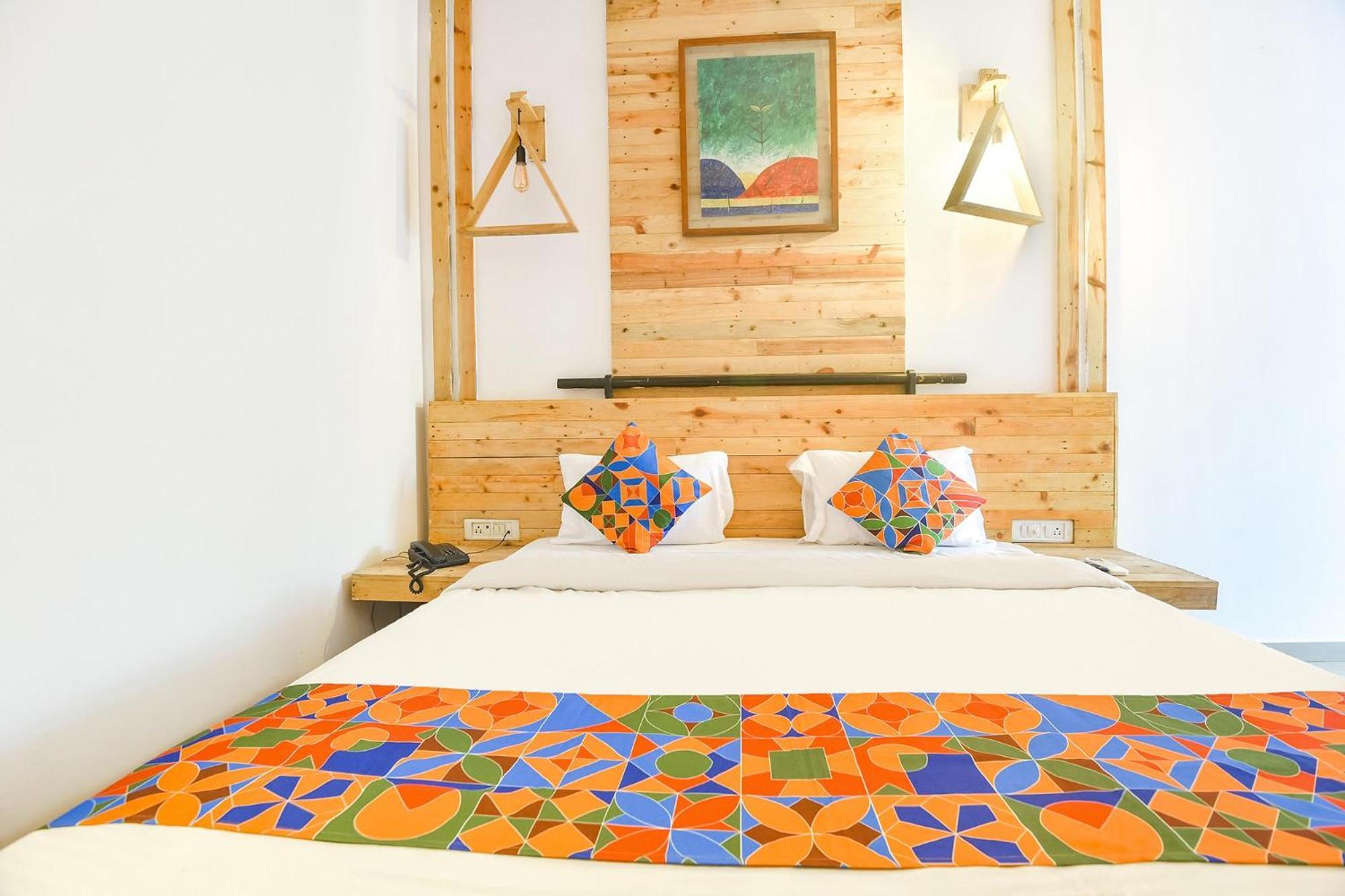 Fabexpress Neo Calangute Beach Resort Eksteriør billede
