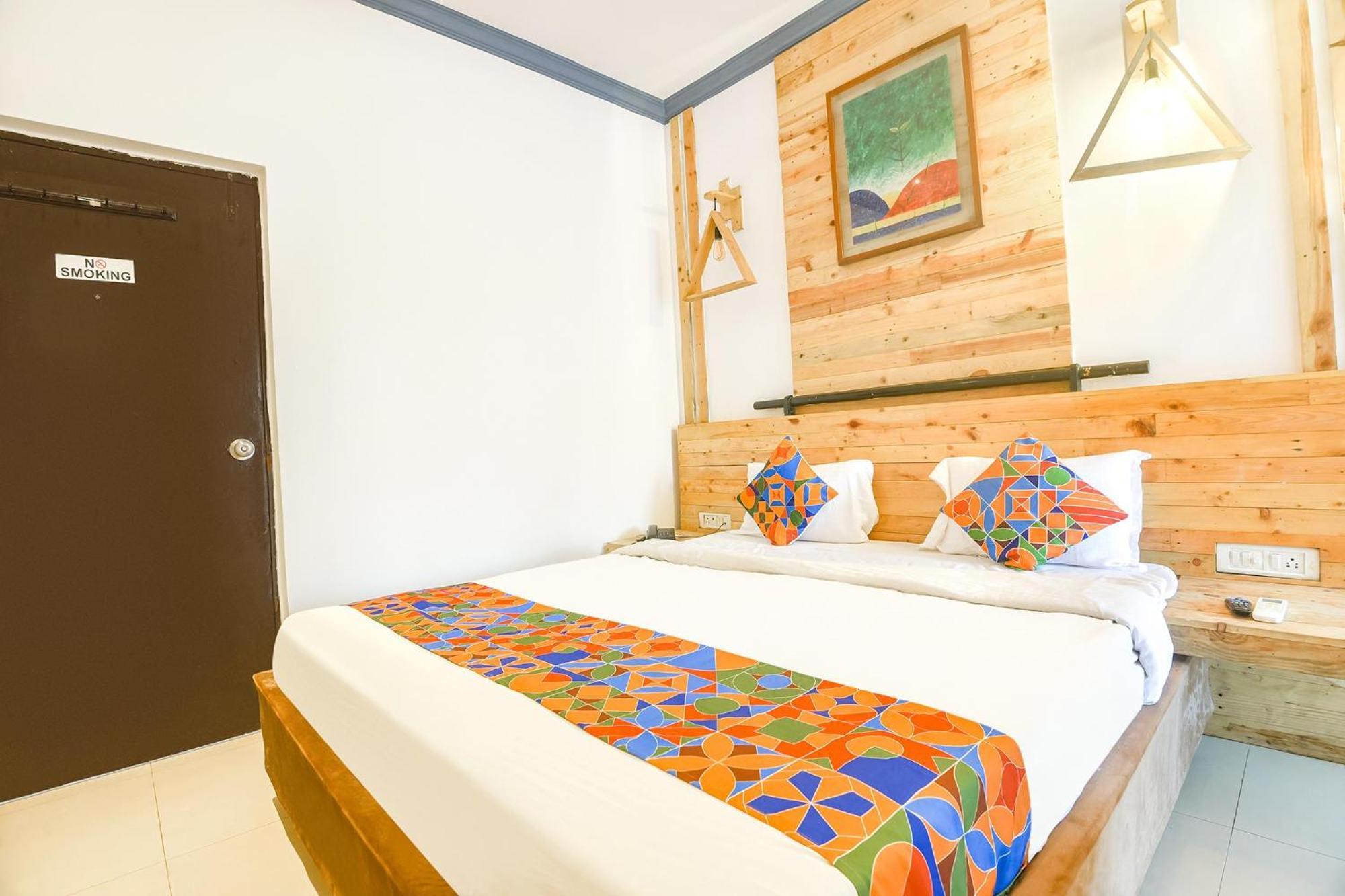 Fabexpress Neo Calangute Beach Resort Eksteriør billede